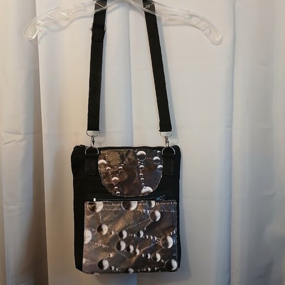 New Travel Sling pack Crossbody Photo Canvas Water droplet Web Black White denim - Picture 7 of 12